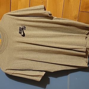 Nike SB Tee